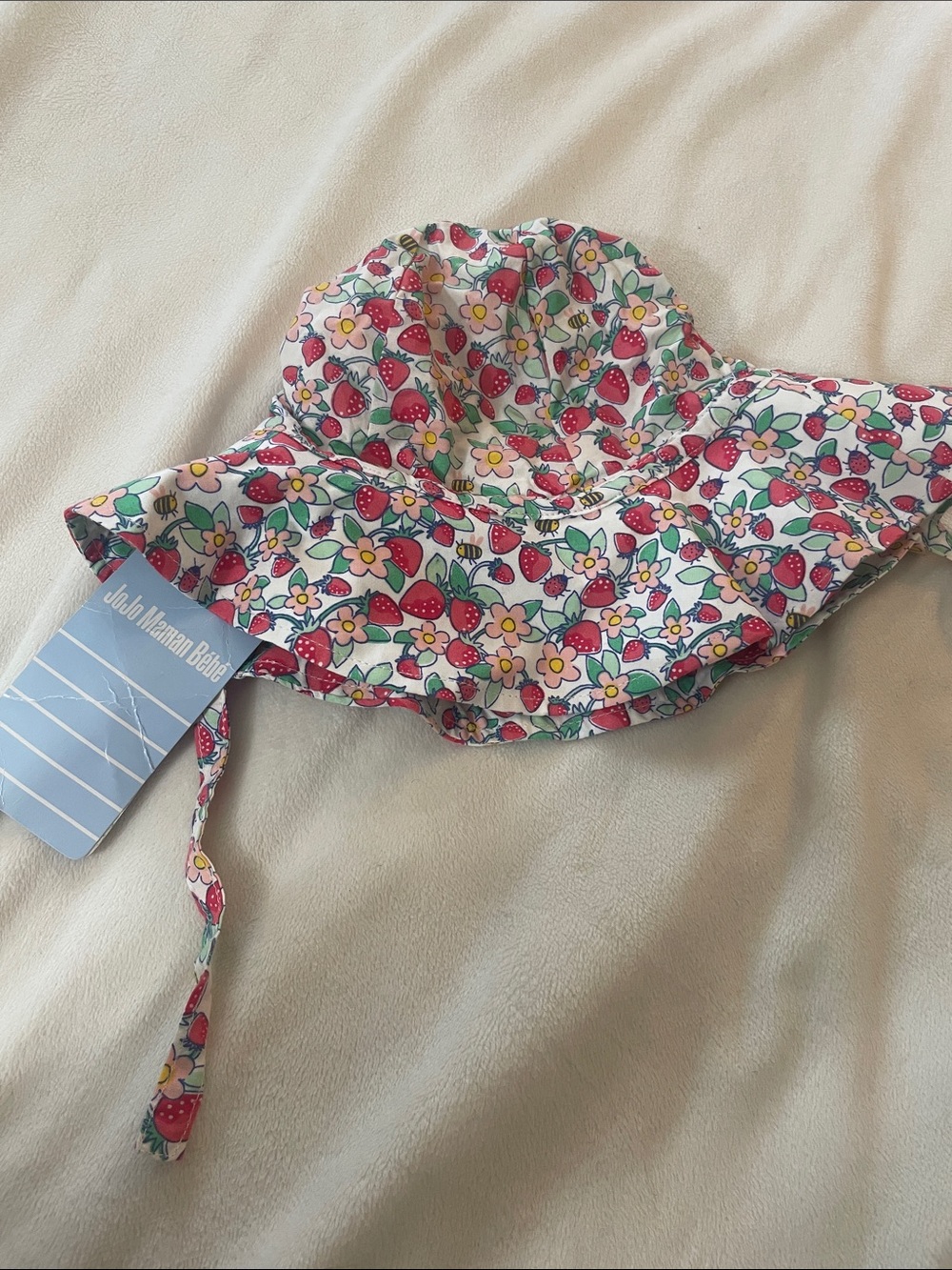 ⭐️JoJo Maman Bebe Strawberry Floral Sun Hat in Pink and Green